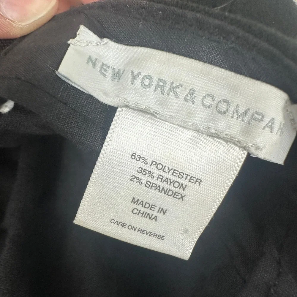 New York & Company Black Newsboy Cap Baker Boy Hat Elastic Back One Size